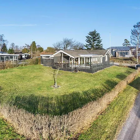 Σπίτι διακοπών 3 Bedroom Amazing In *