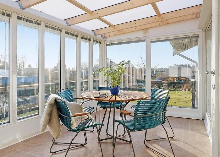 3 Bedroom Amazing In Dom wakacyjny Malling